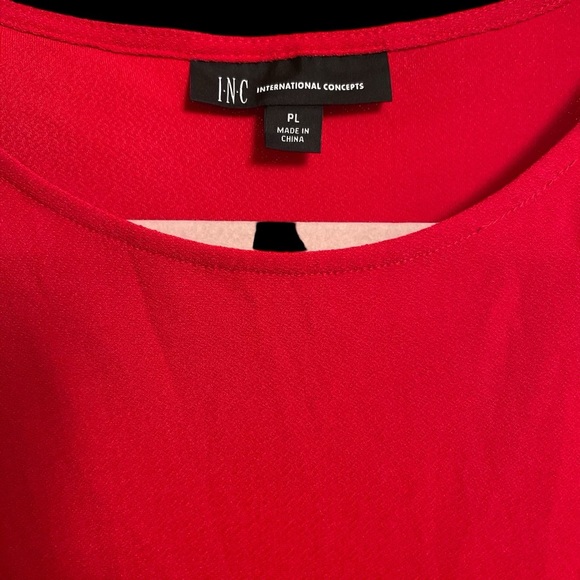 INC Size large - Picture 3 of 3